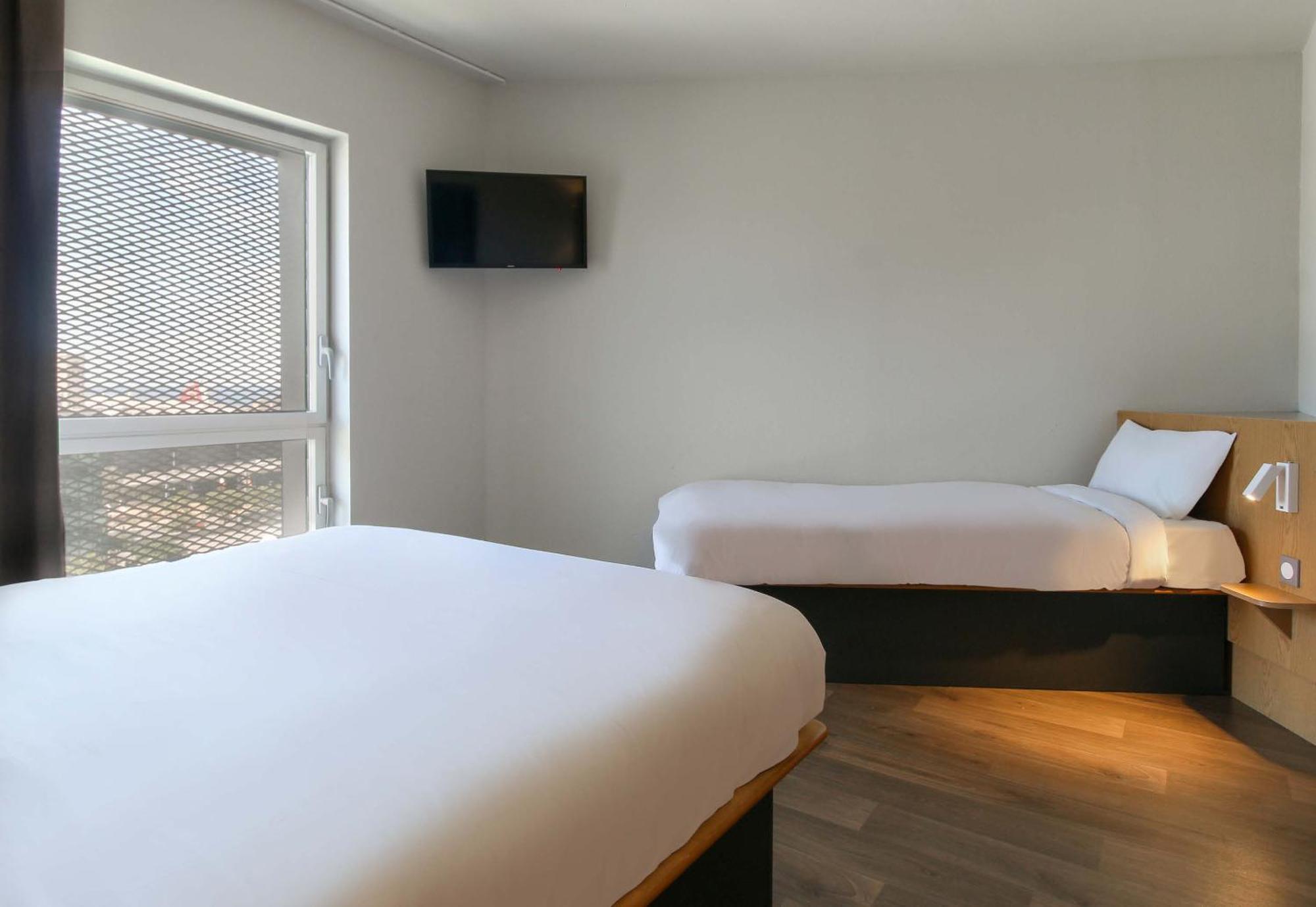 B&B Hotel Marseille Euromed Eksteriør bilde