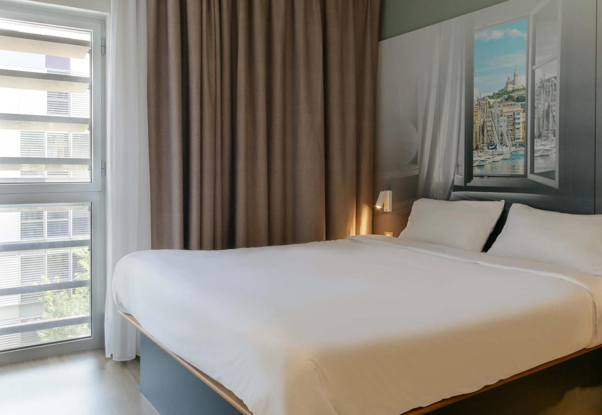 B&B Hotel Marseille Euromed Eksteriør bilde