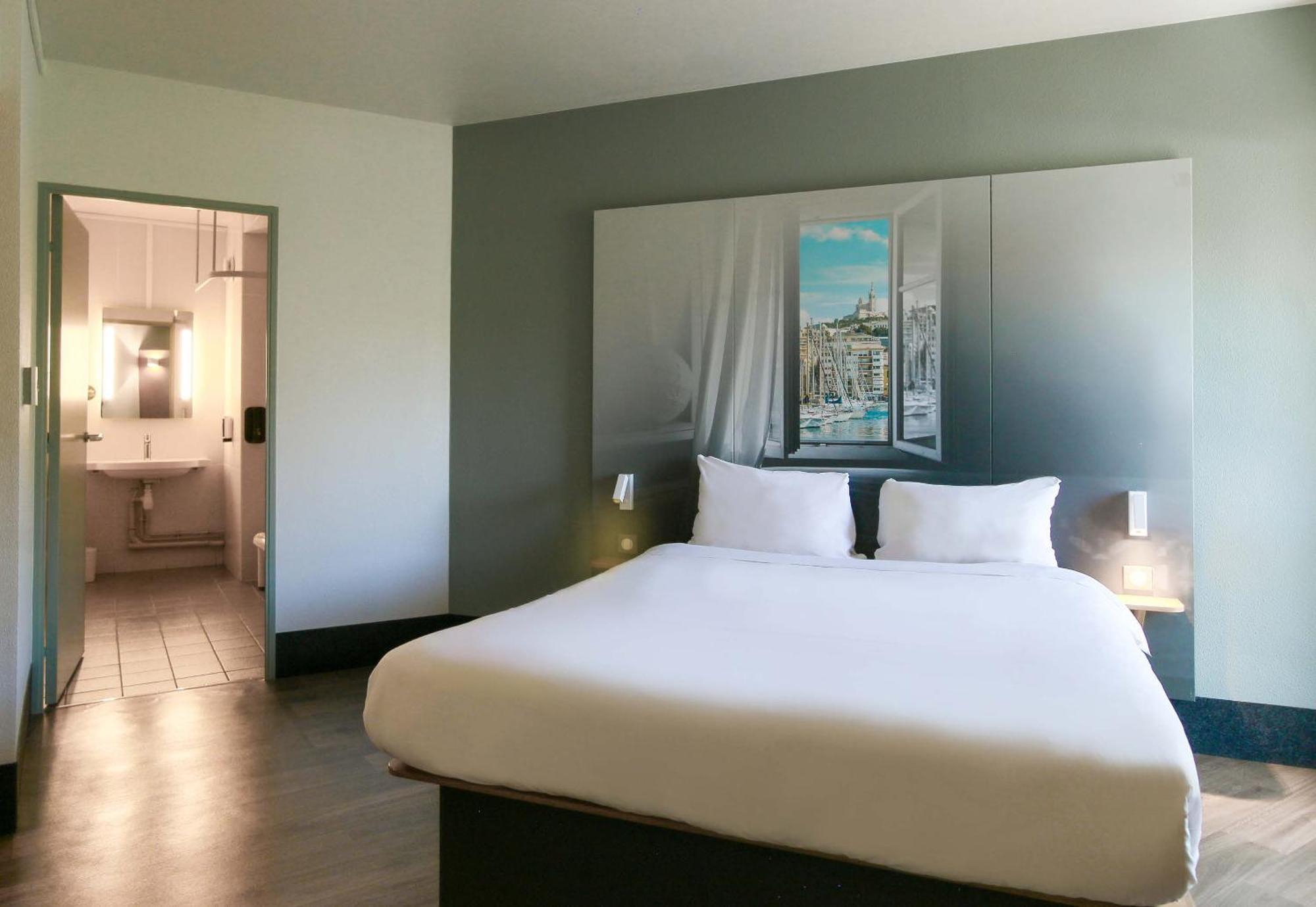 B&B Hotel Marseille Euromed Eksteriør bilde